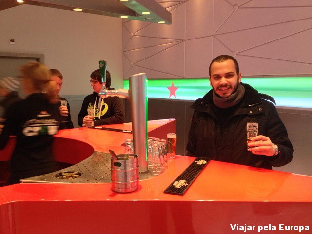 Iago Rodrigues na Fábrica da Heineken, Amsterdam.
