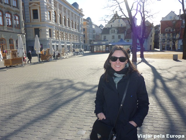Passeio no Centro Histórico de Riga.