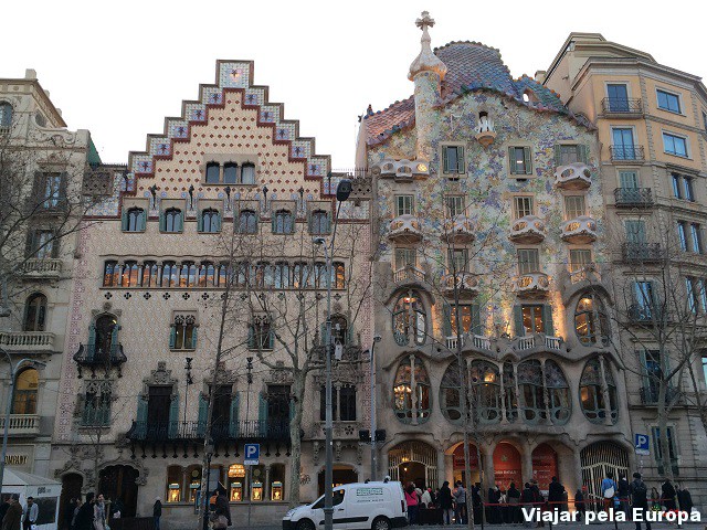 Passeig Gracia e Casas de Gaudí, Barcelona.