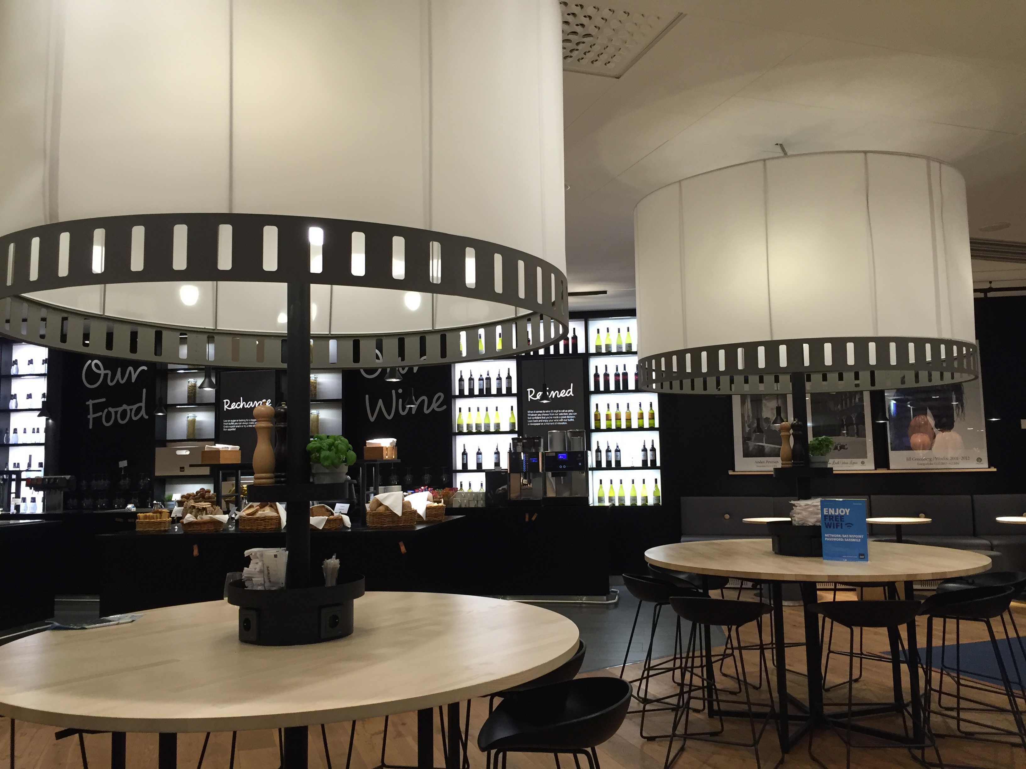 SAS Lounge Terminal 5