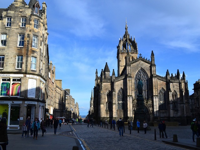 Catedral de Santo Egídio e um pouco da arquitetura lindíssima de Edimburgo