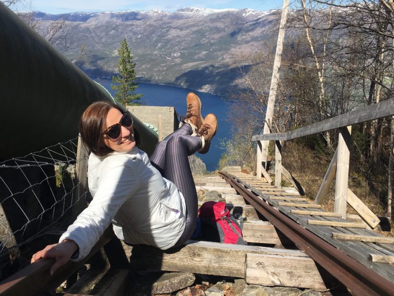 O que fazer na Noruega – subir a maior escada de madeira do mundo